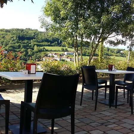 Del Borgo In Langa 3* Prunetto