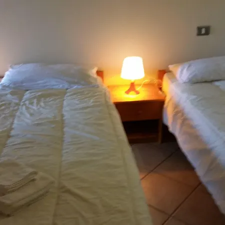 Del Borgo In Langa Prunetto