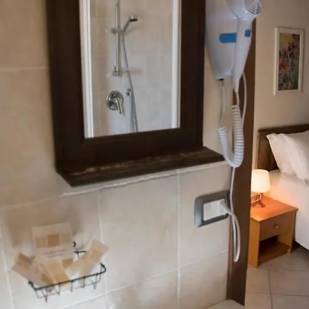 فندق مبيت وإفطار Del Borgo